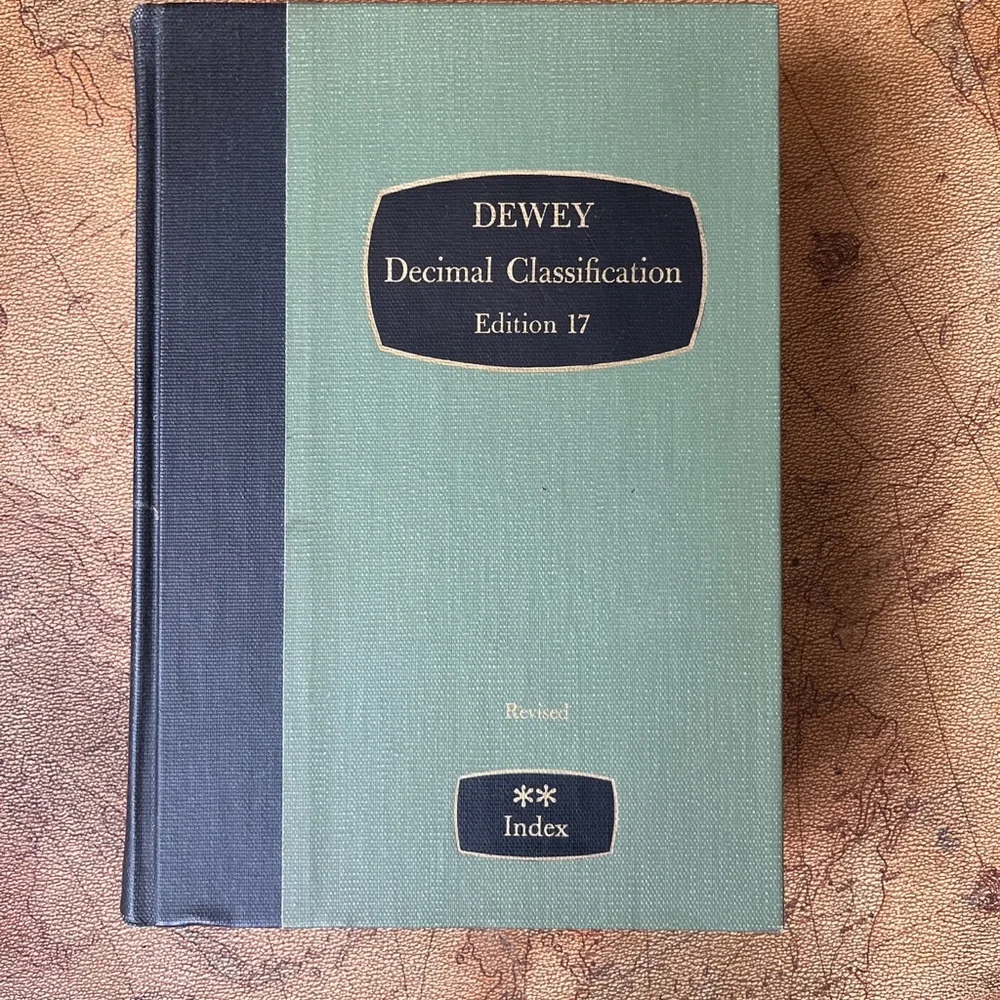 Dewey Decimal Classification Edition 17 Vintage Antique Collectible - Picture 4 of 11